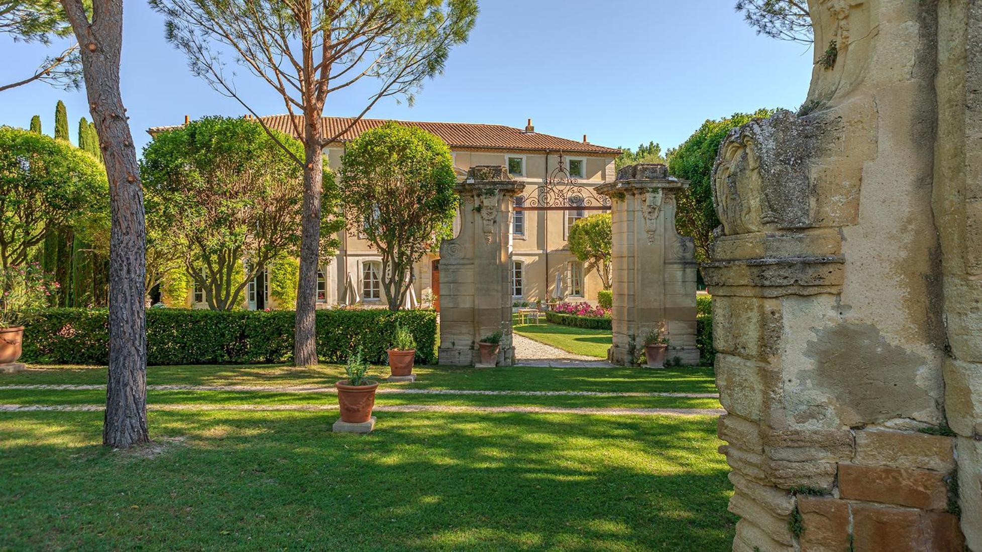 Chateau Talaud Loriol-du-Comtat Exterior foto