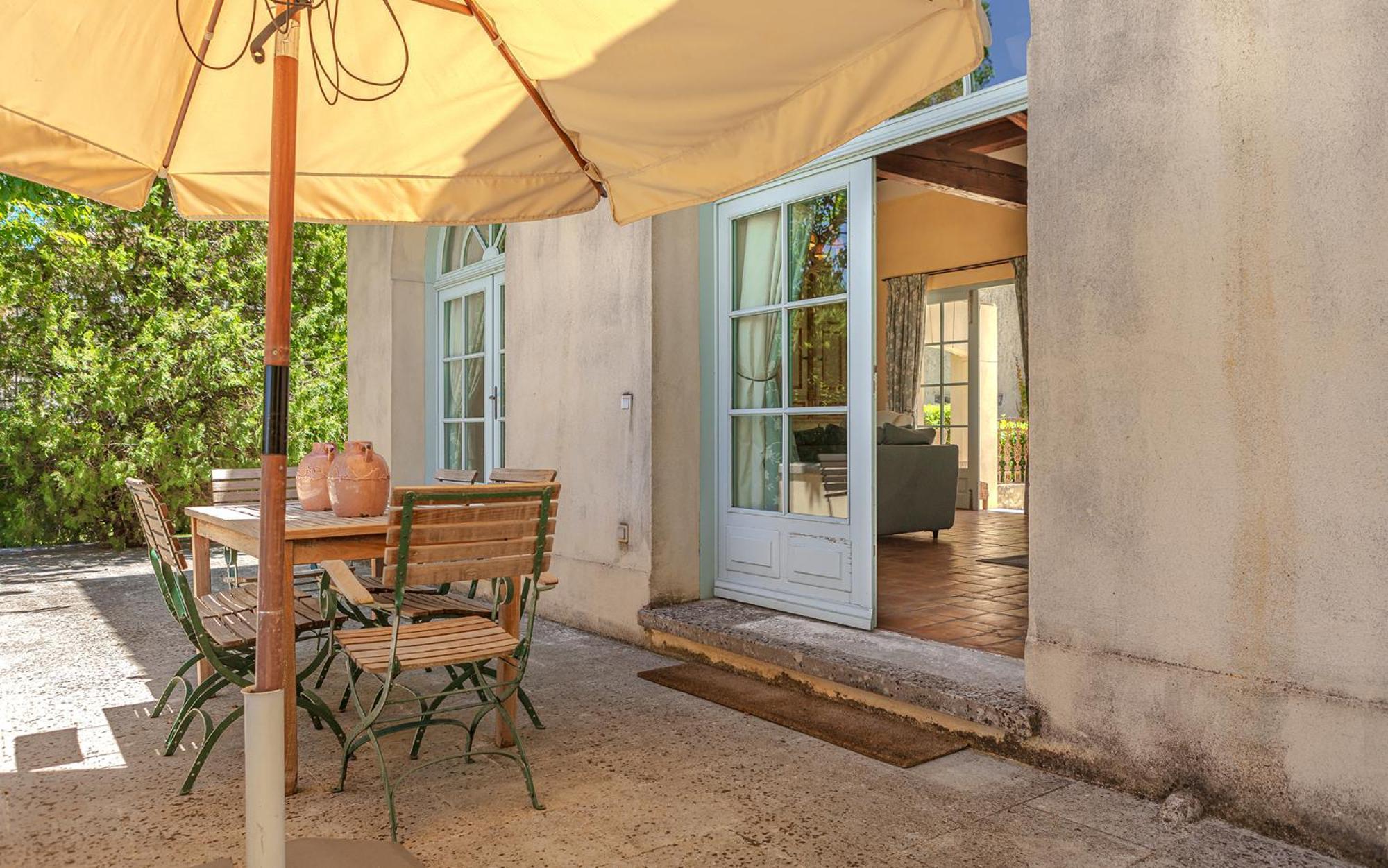 Chateau Talaud Loriol-du-Comtat Zimmer foto