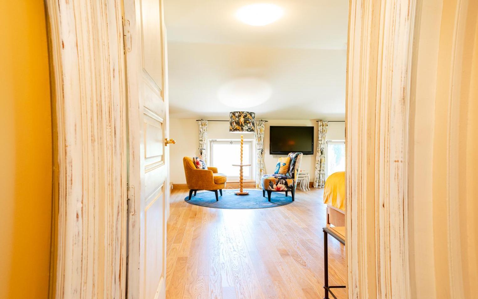 Chateau Talaud Loriol-du-Comtat Zimmer foto